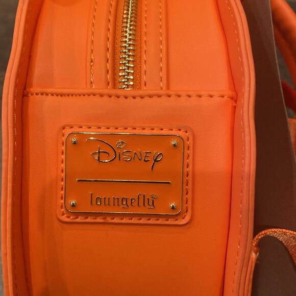 NWT Loungefly Disney GLOW FACE Minnie Pumpkin Backpack - Picture 6 of 14